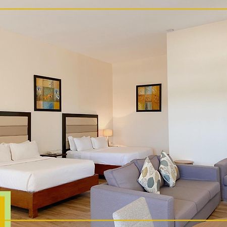 Marzon Hotel Kalibo Kültér fotó