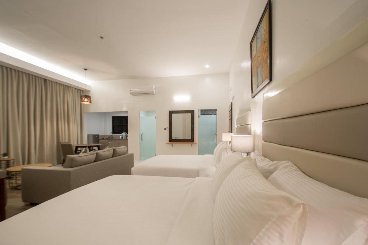 Marzon Hotel Kalibo Kültér fotó