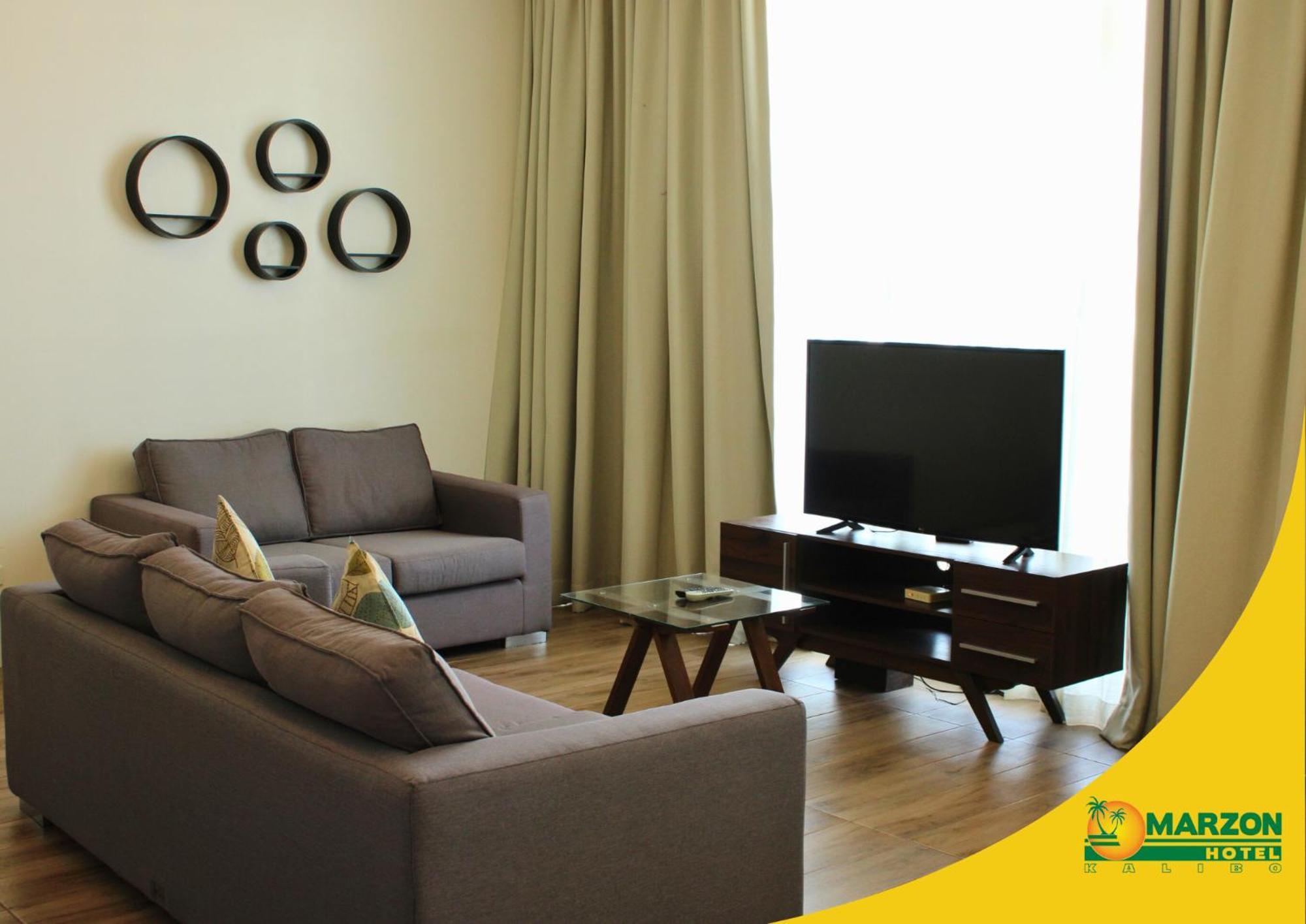 Marzon Hotel Kalibo Kültér fotó